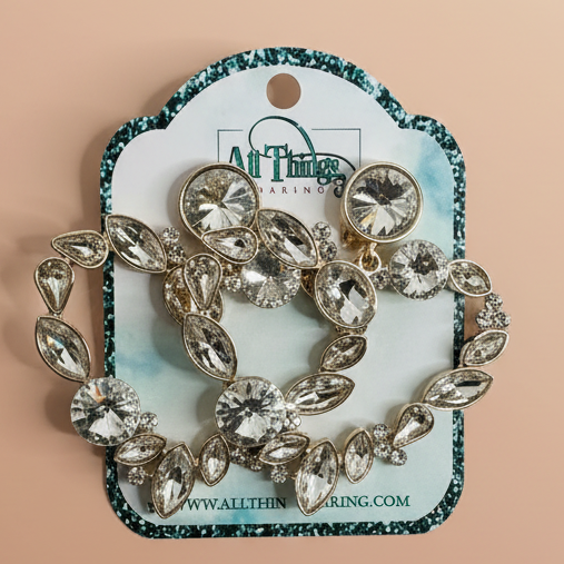 Janae (clear) clip on